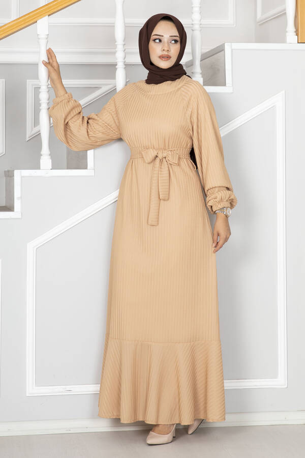 Deren Beli kuşaklı Tesettür Elbise Latte
